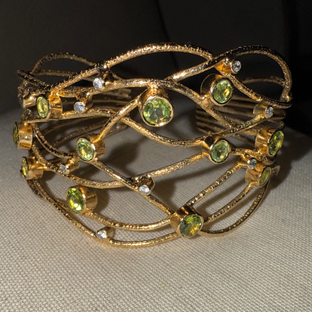 Elegant Gold and Green Gemstone Cuff Bracelet